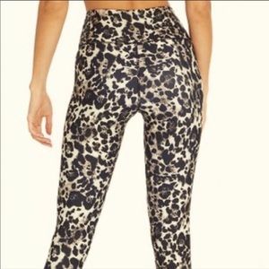 Balance collection leggings